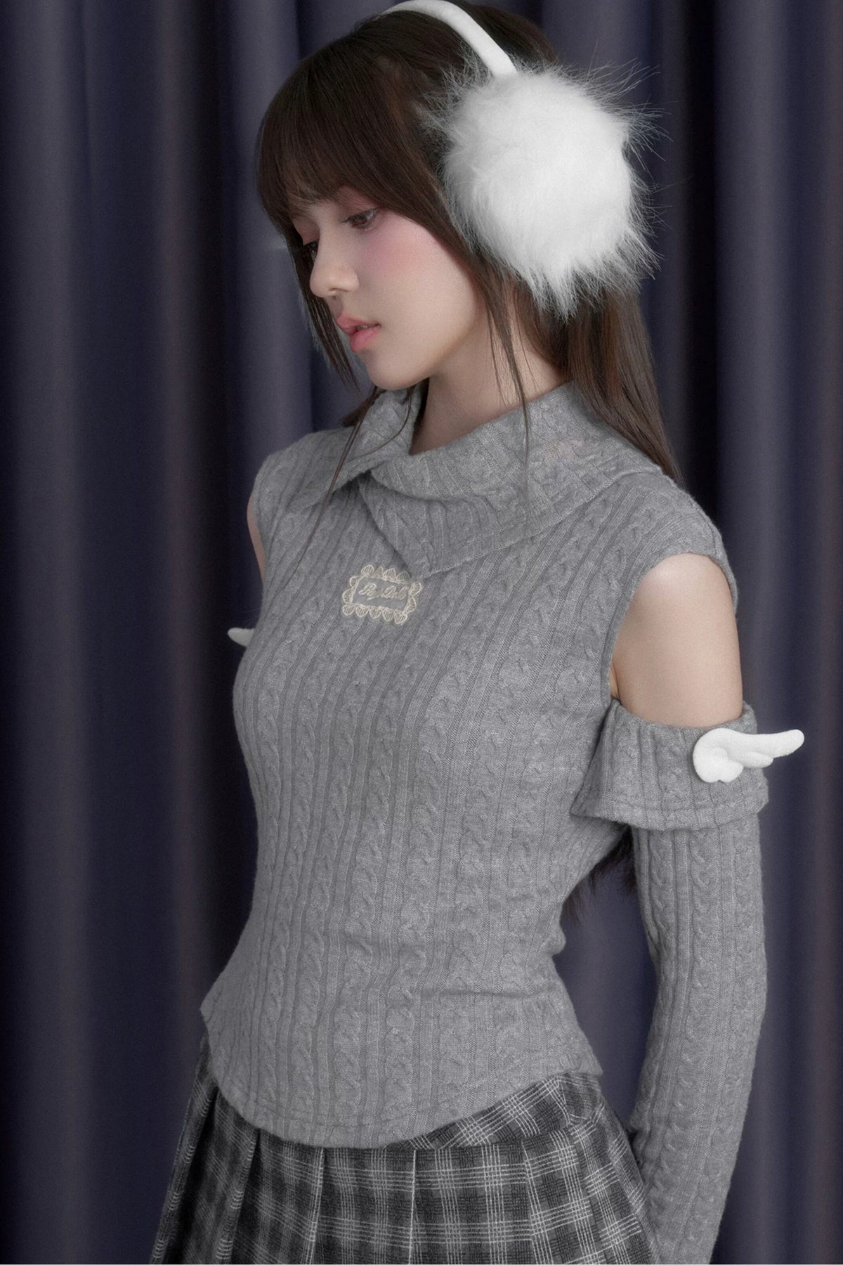 Winged Fold-Over Collar Knit Top