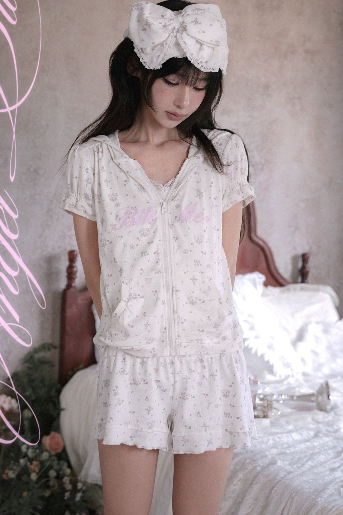 Floral Short Sleeve Sweatshirt