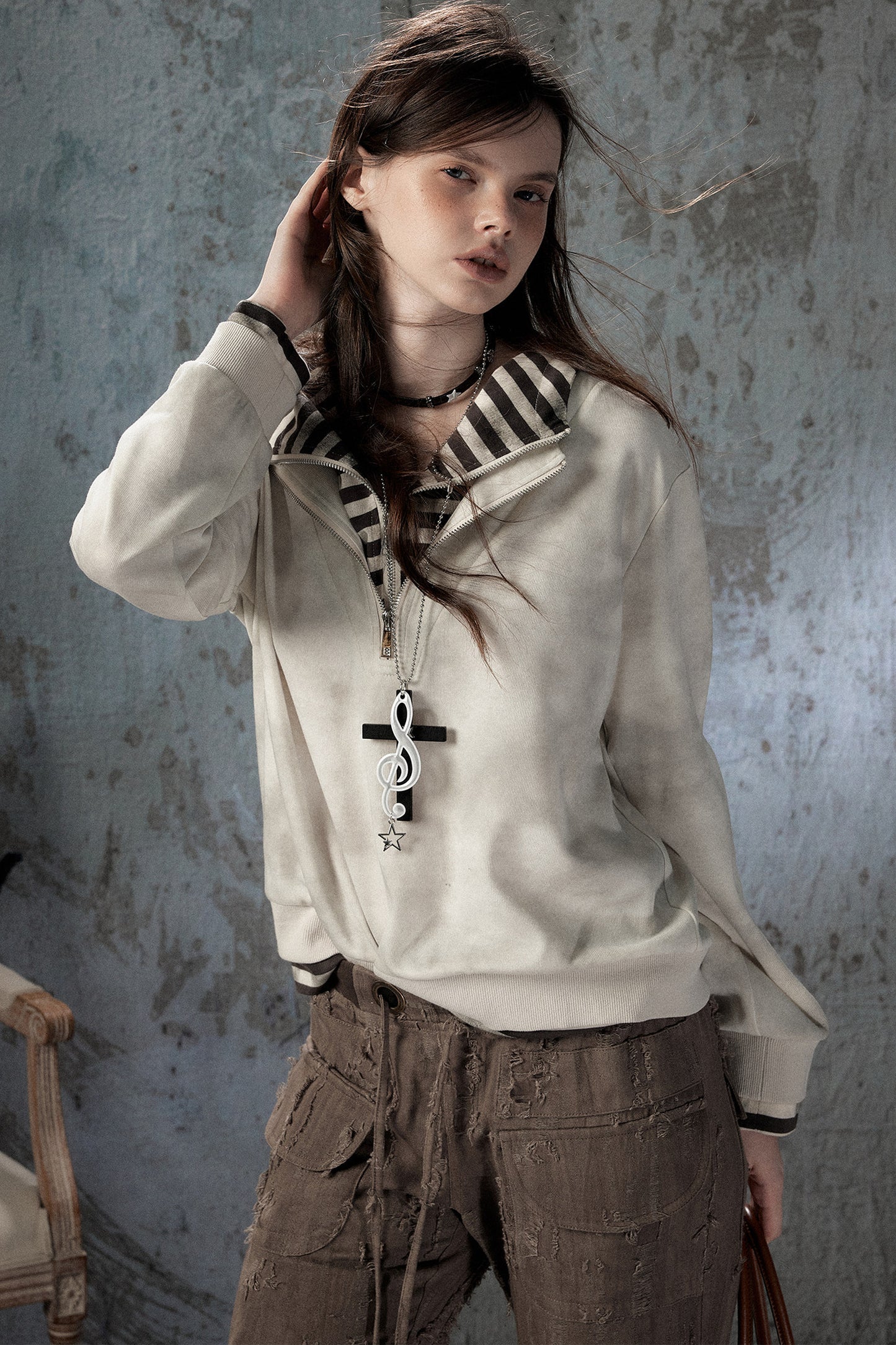 Felpa con cappuccio leggera tie-dye con mezza zip