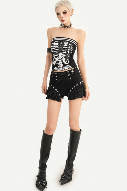 Short noir punk à lacets et volants