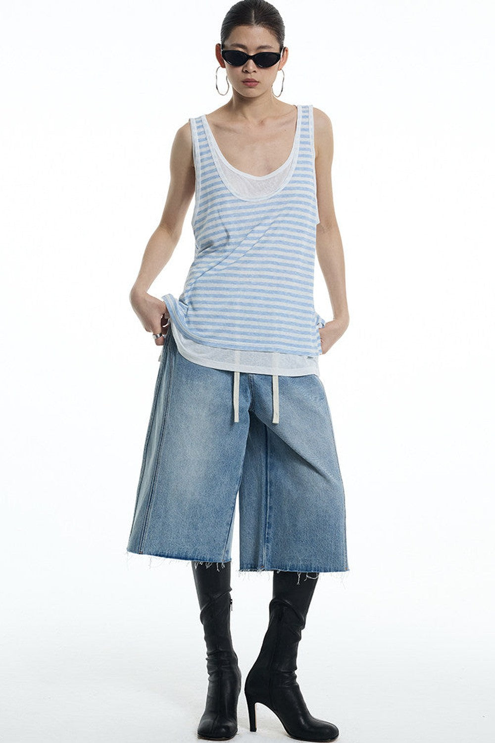 Embroidered Denim Mid-Length Pants