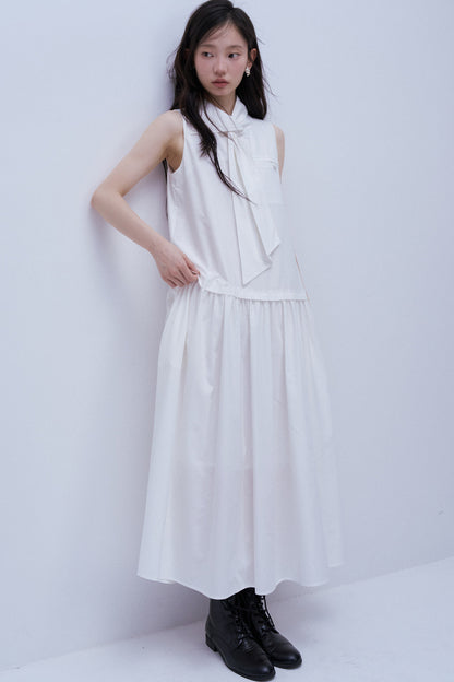 Weißes Kleid aus Tencel-Baumwollmischung