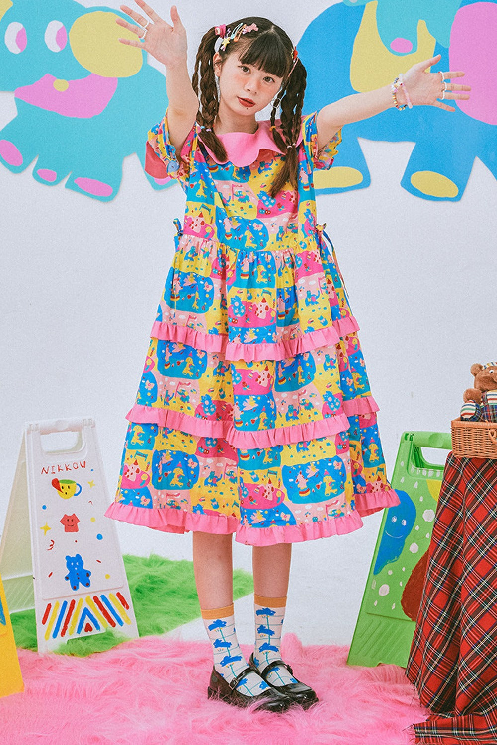 Fun Printed Lace Cake Dress