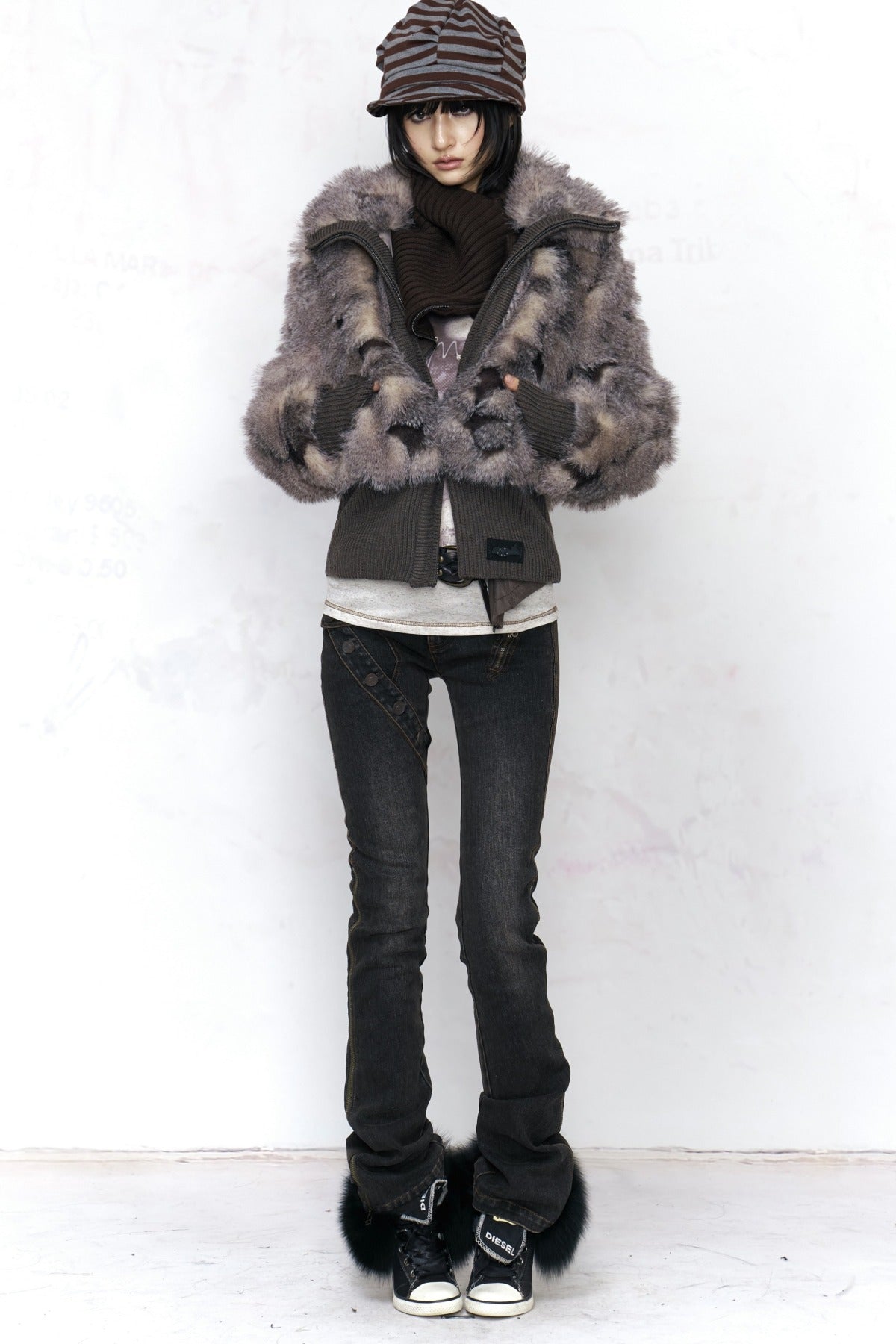 Two-Way Deconstructed Zipper Flared Jeans