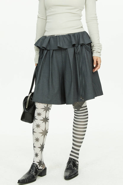 Short taille en dentelle à jambes larges gris