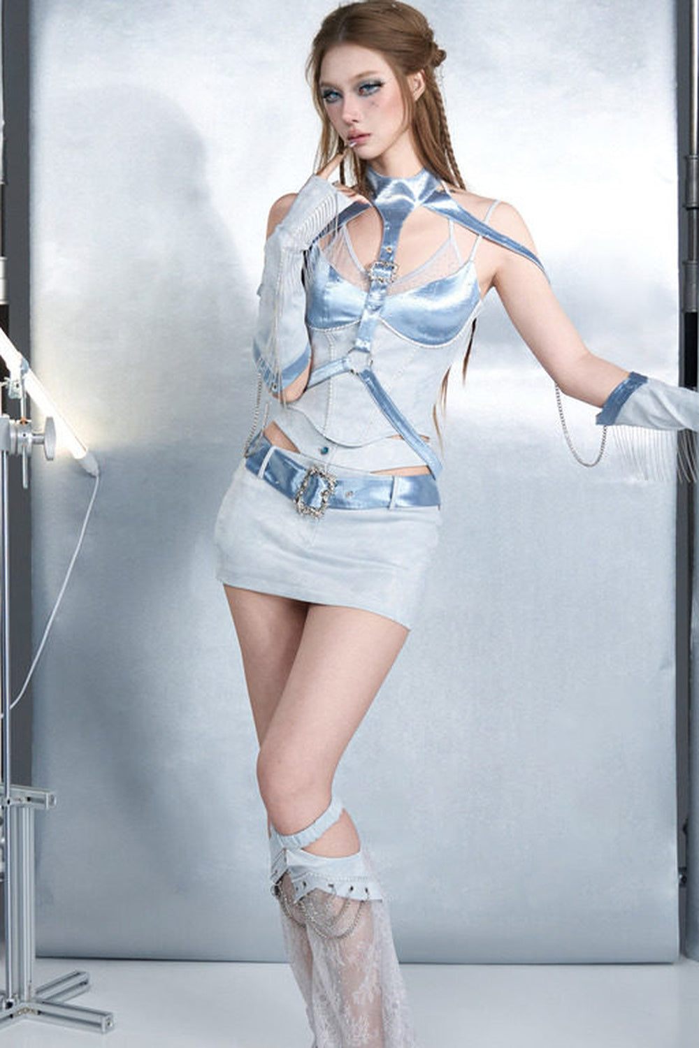 Blue Chain Strap Shoulder Accessory Set-Up