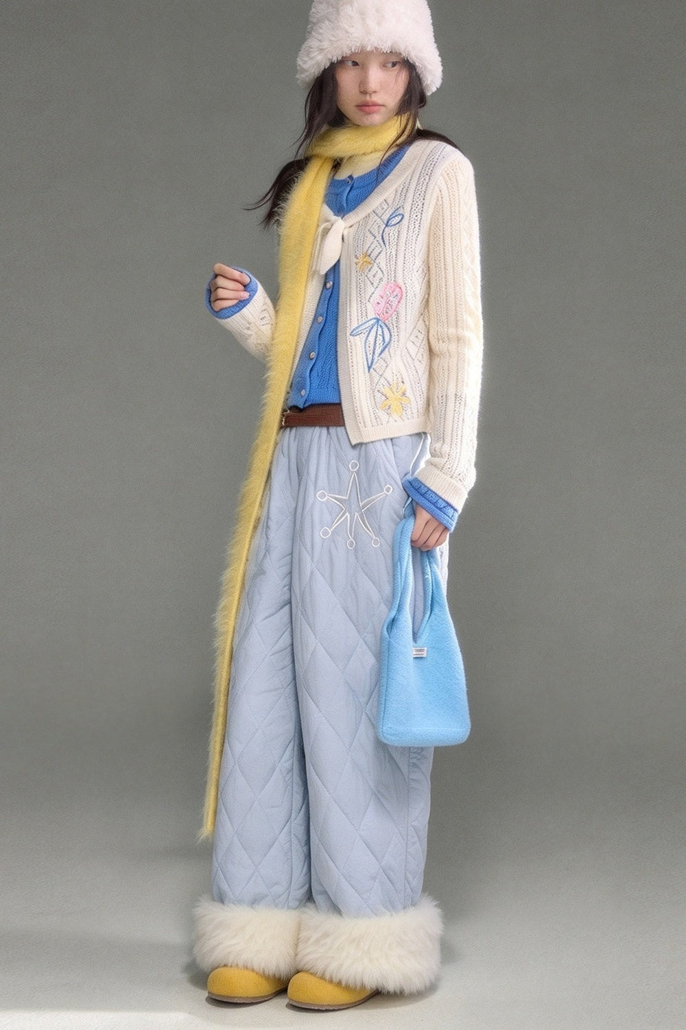 Star Embroidery Quilted Wide-Leg Pants