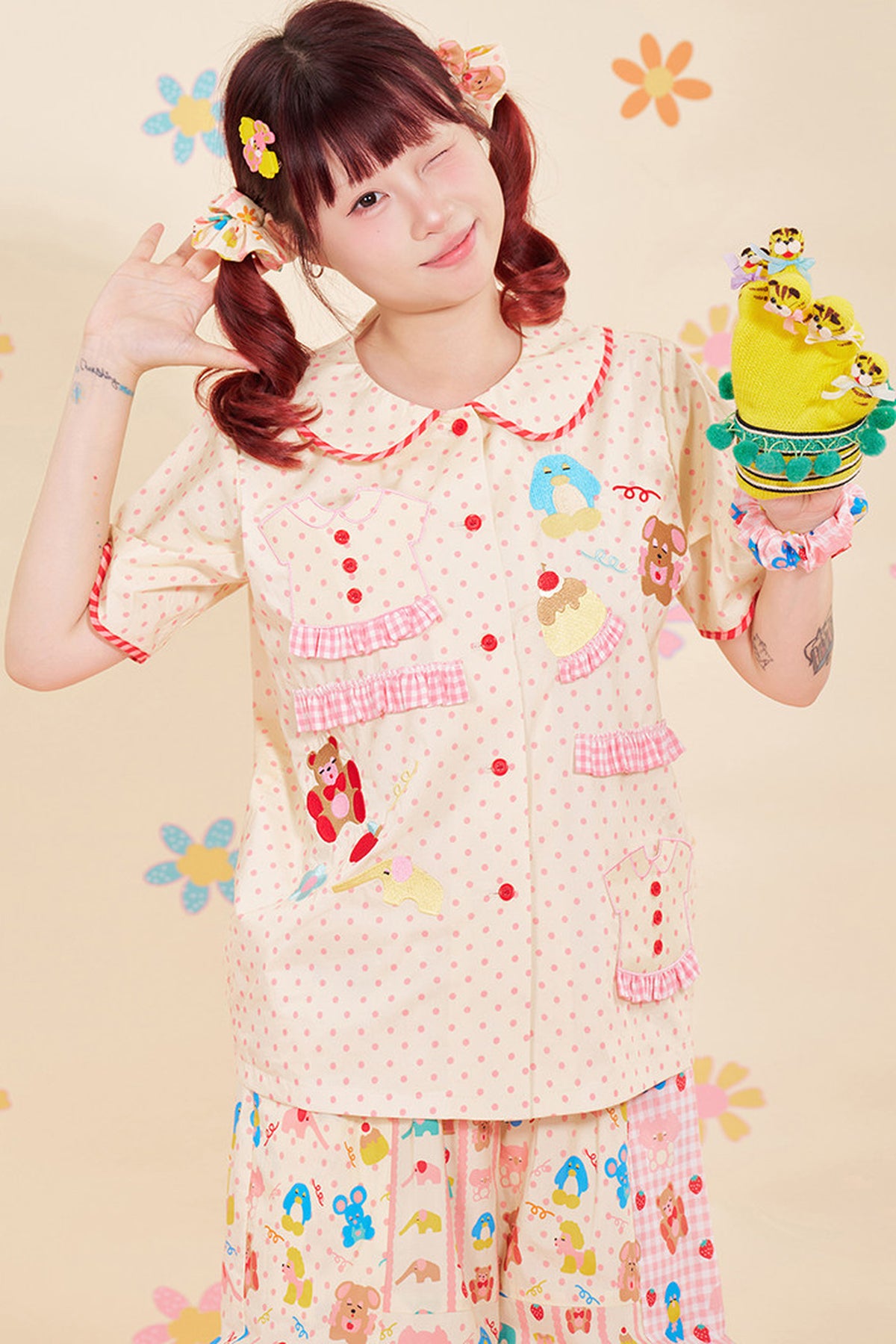 Animal Embroidery Lace Doll Collar Blouse