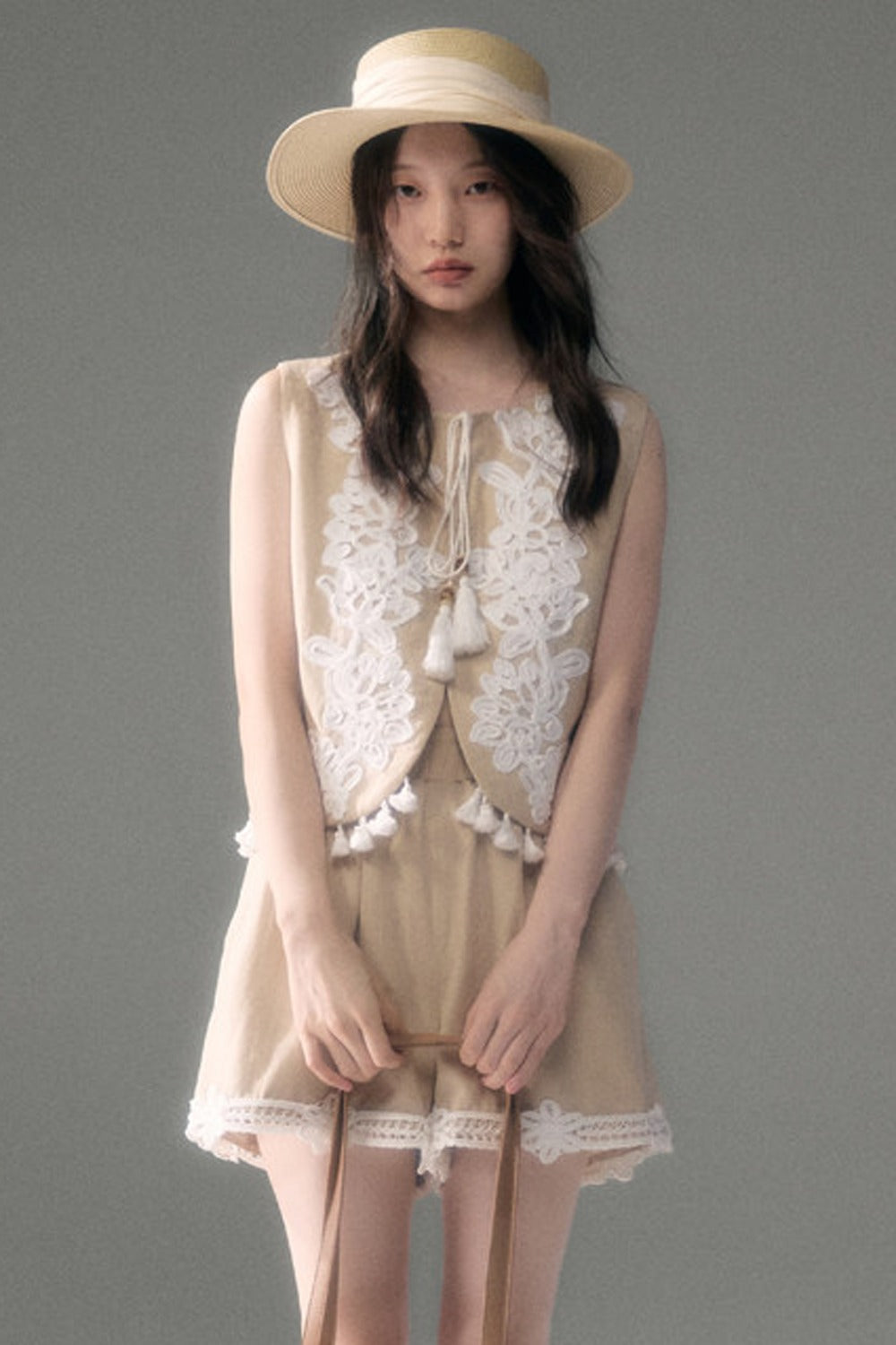 Three-Dimensional Rope Embroidery Floral Tencel Vest and Shorts Set-Up