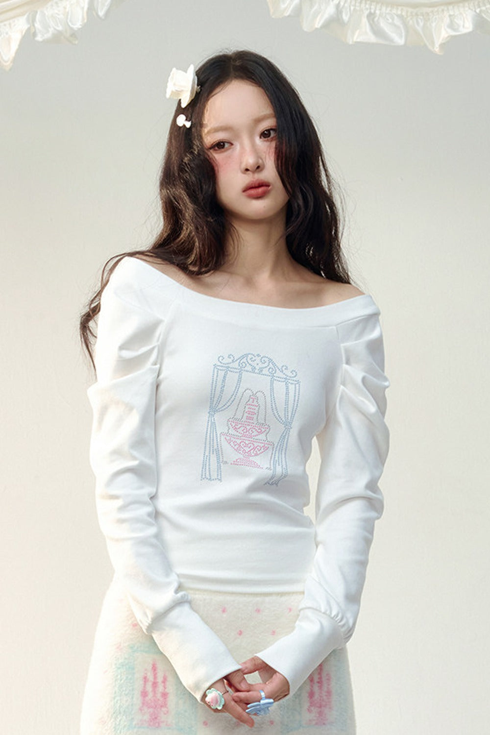 컬러 블록 라인스톤 긴소매 티셔츠