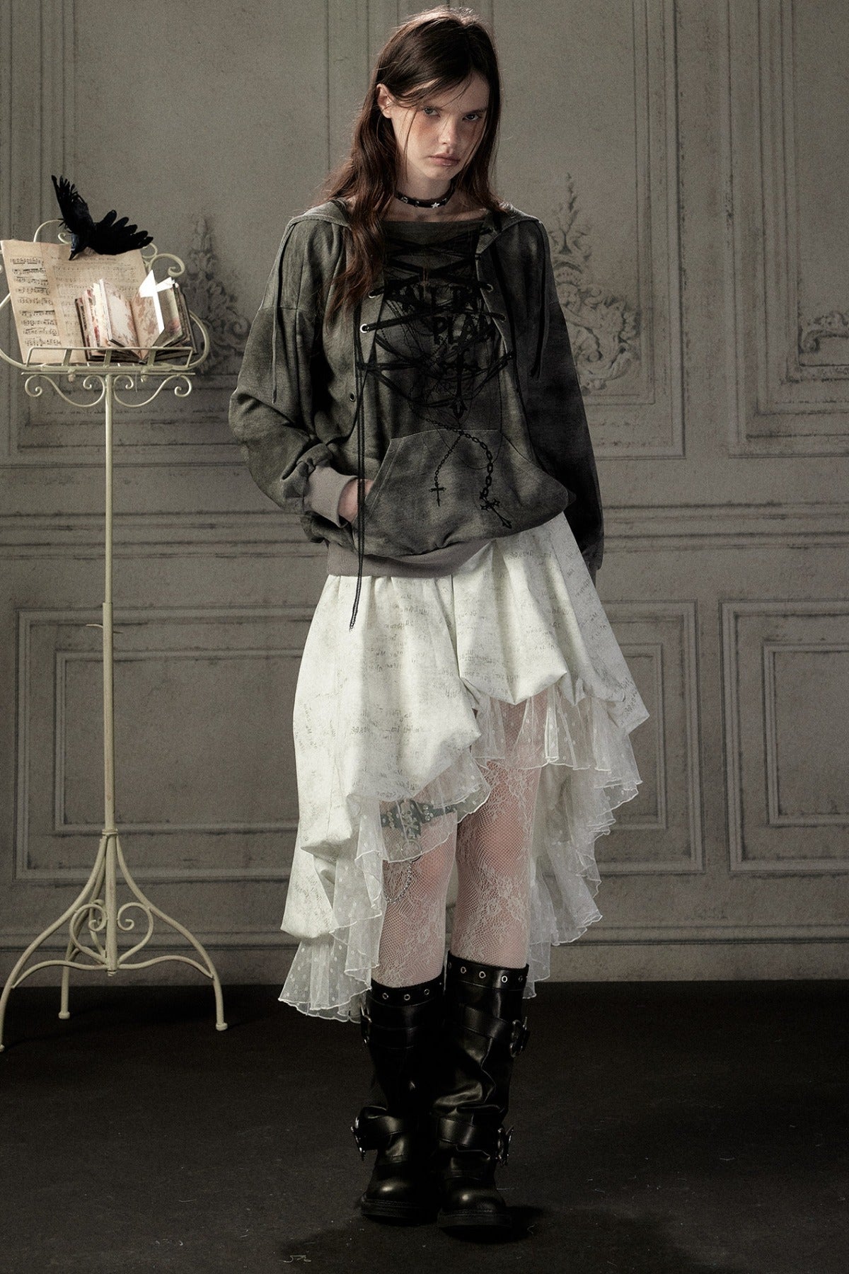 Distressed Drawstring Cross Print Hooded Pullover Sweatshirt