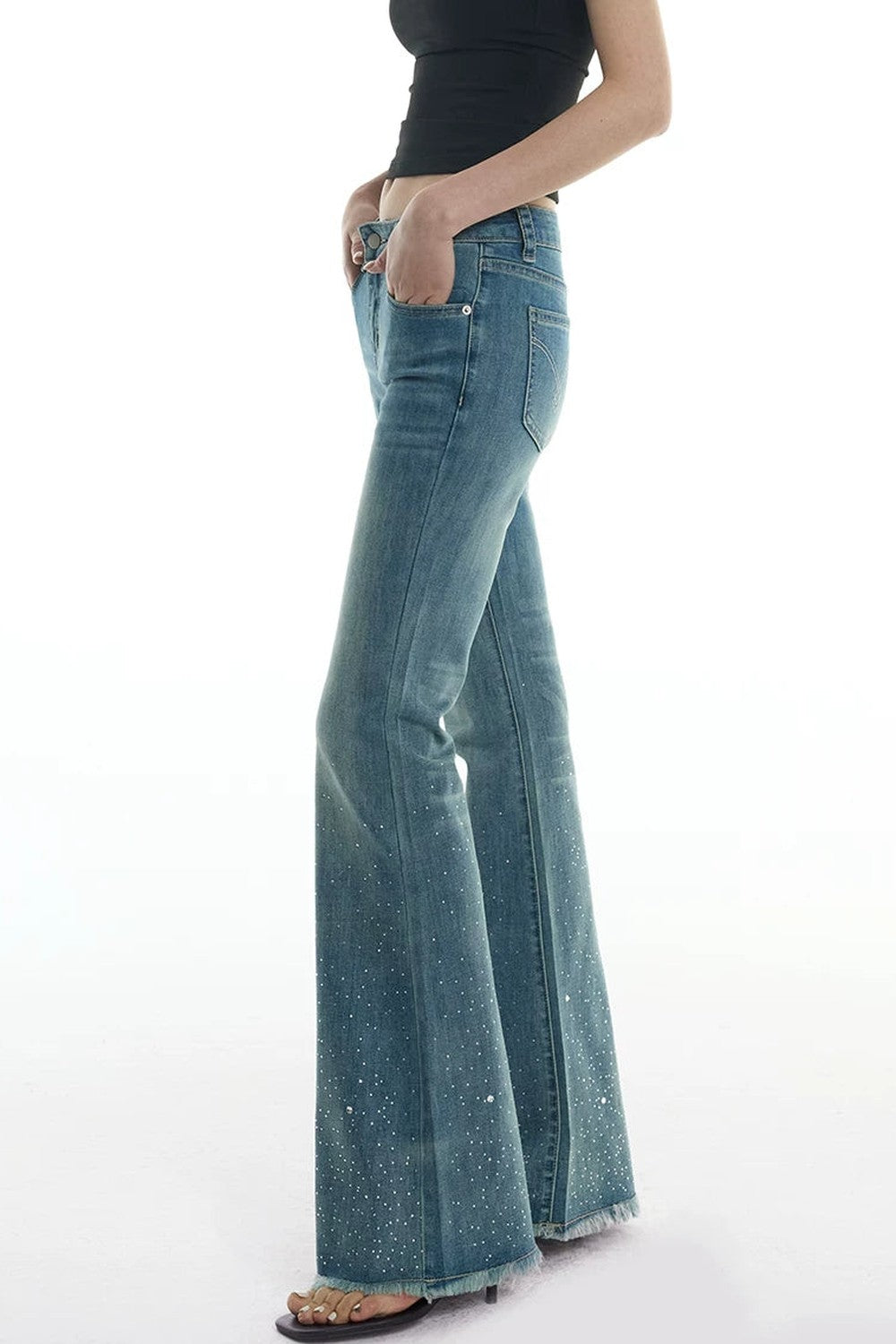 Schlag-Jeanshose mit Strass