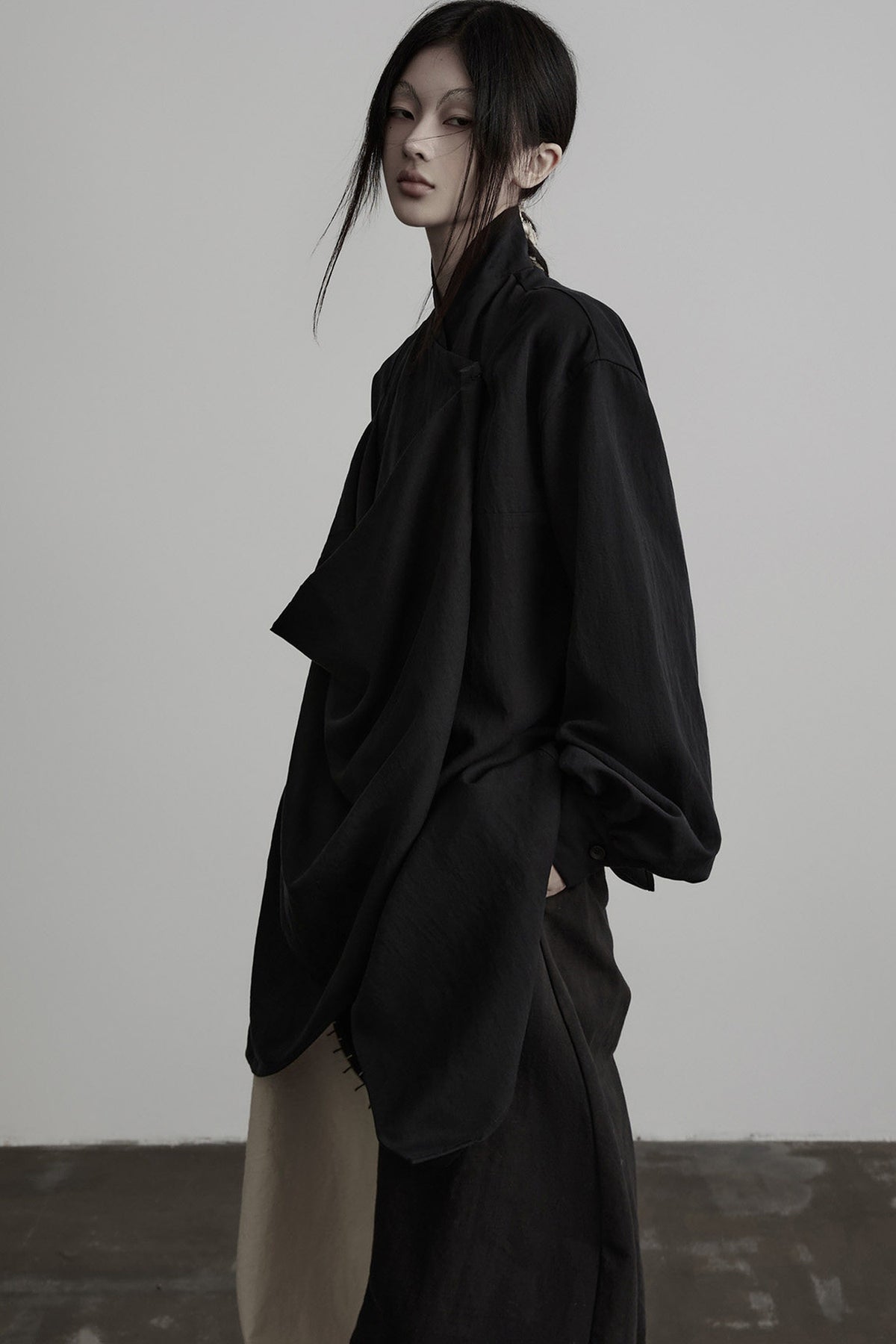 Dark New Chinese Style Draped Pleated Shirt