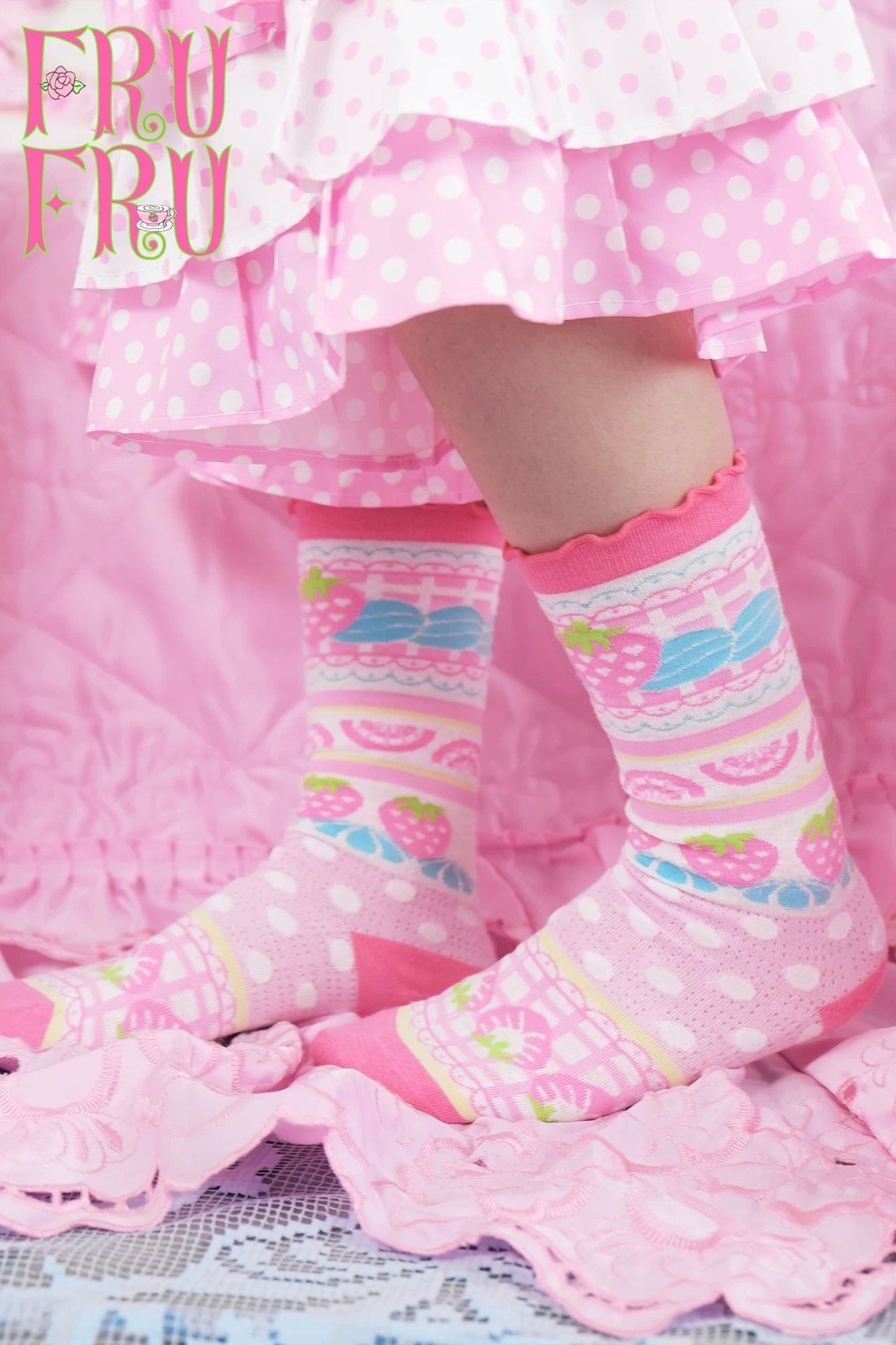 Cream Strawberry Cake Print Socks