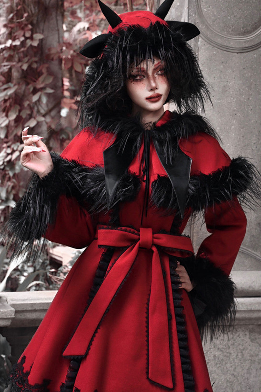 Gothic Bat Collar Woolen Cape Set