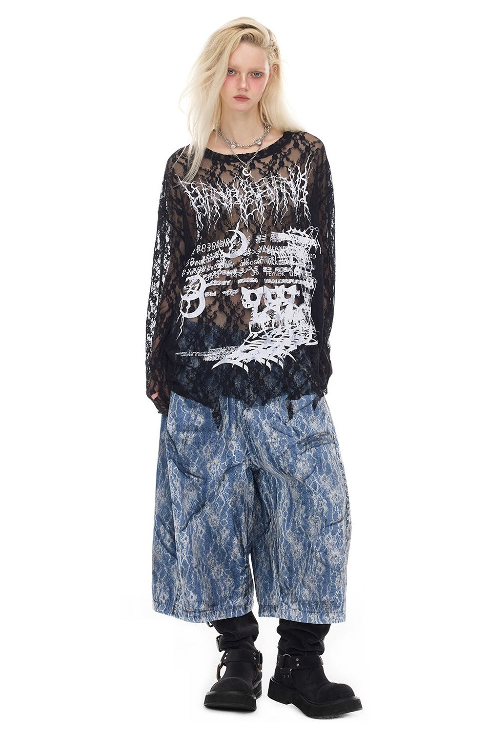 Loose Ripped Lace Cat Print Tee