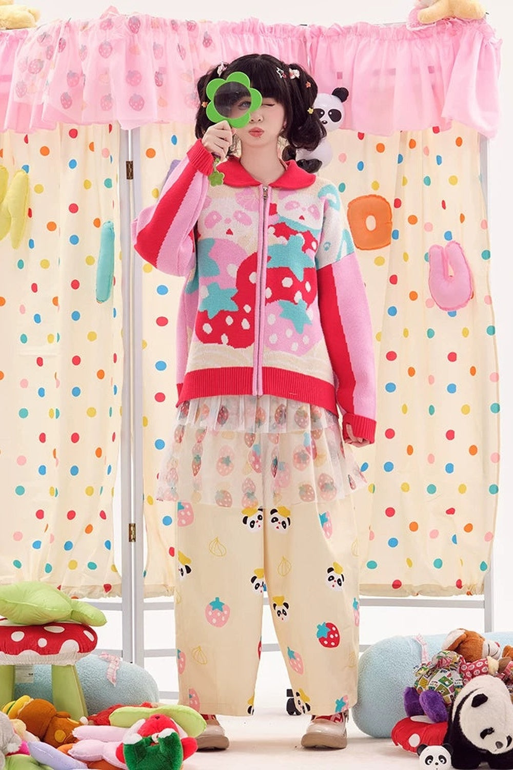Jeans im japanischen Stil mit Panda-Motiv