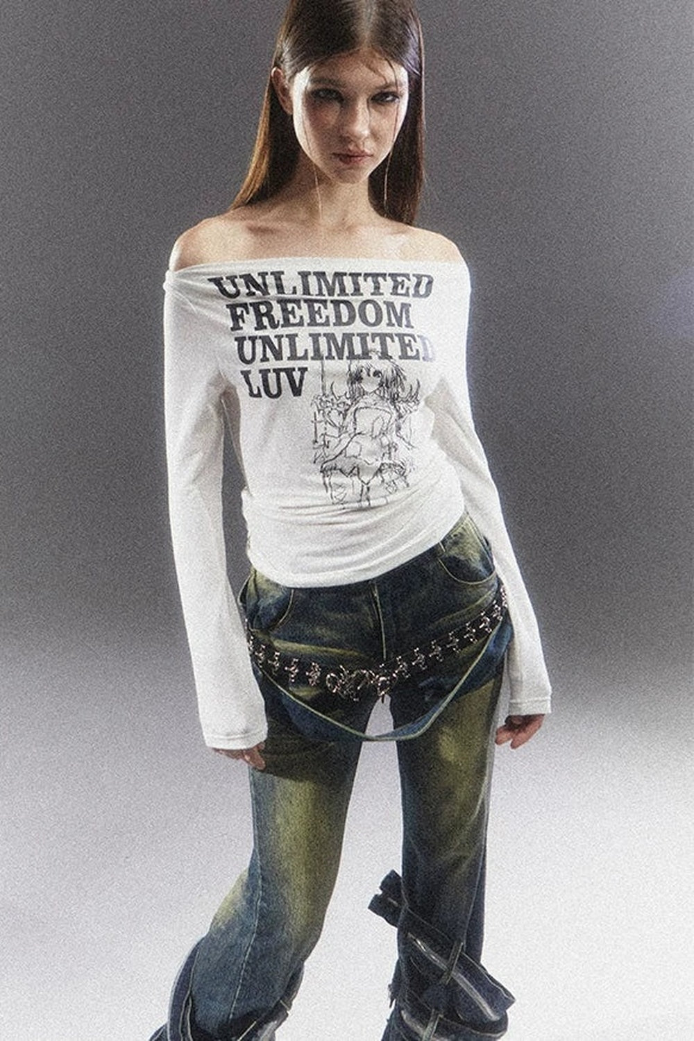 Blusa anime monospalla a maniche lunghe