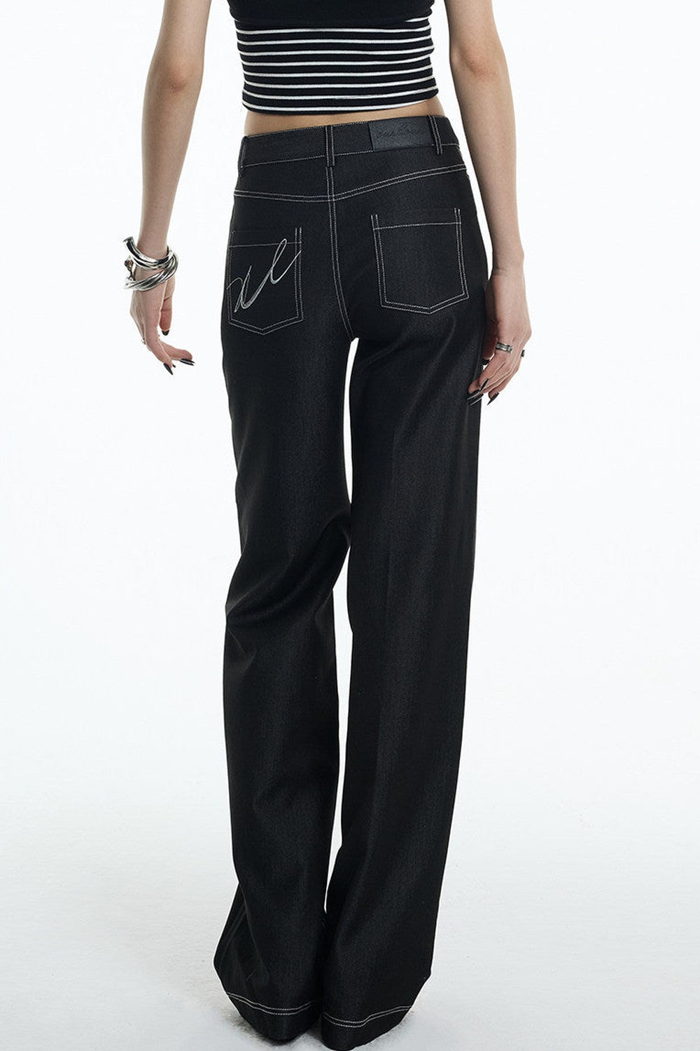 Asymmetrische Jeans aus Tencel-Denim