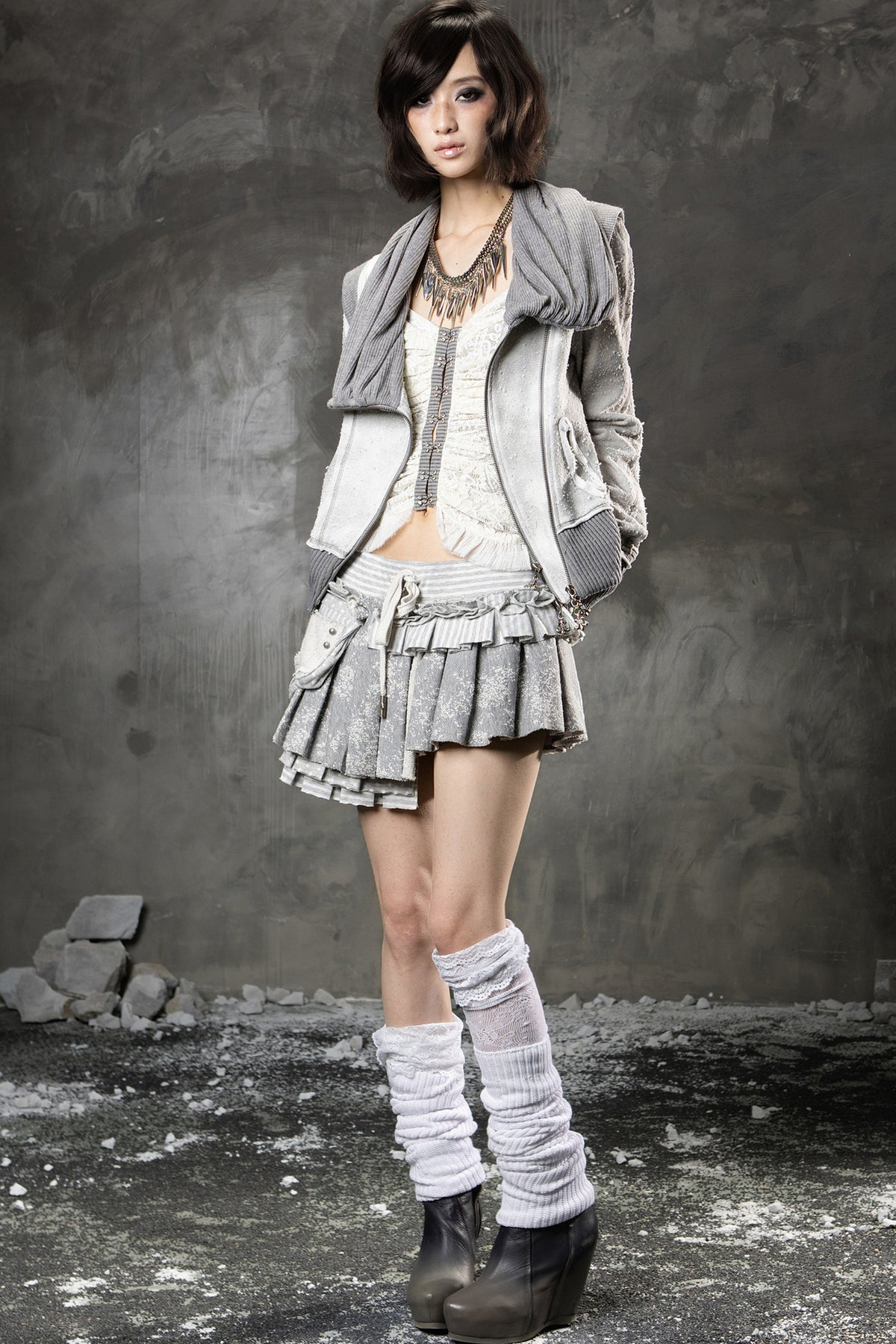 High-Waisted Multi-Layered Pleated Skirt
