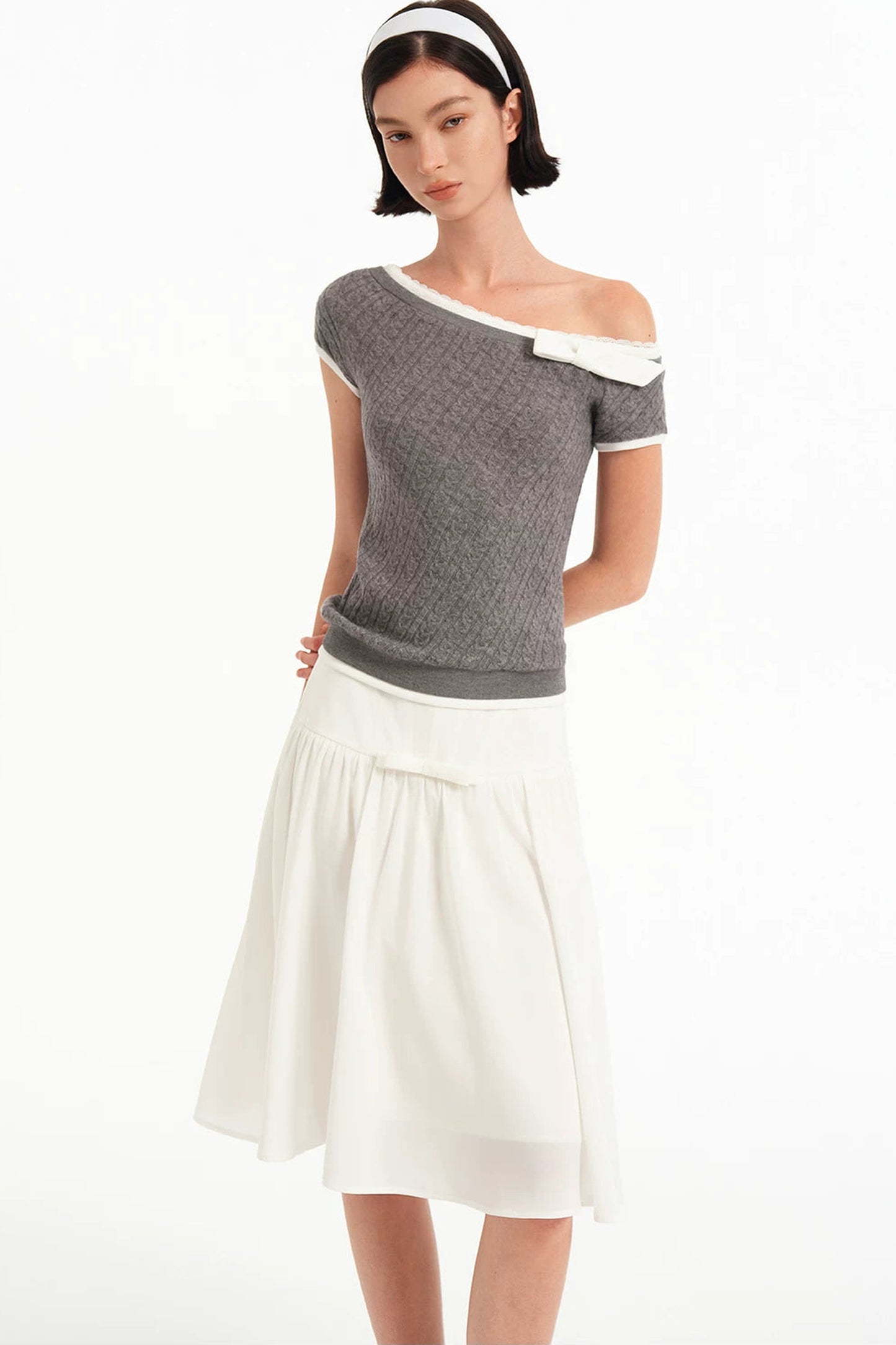 Asymmetrical Bow-Knot Knit Top