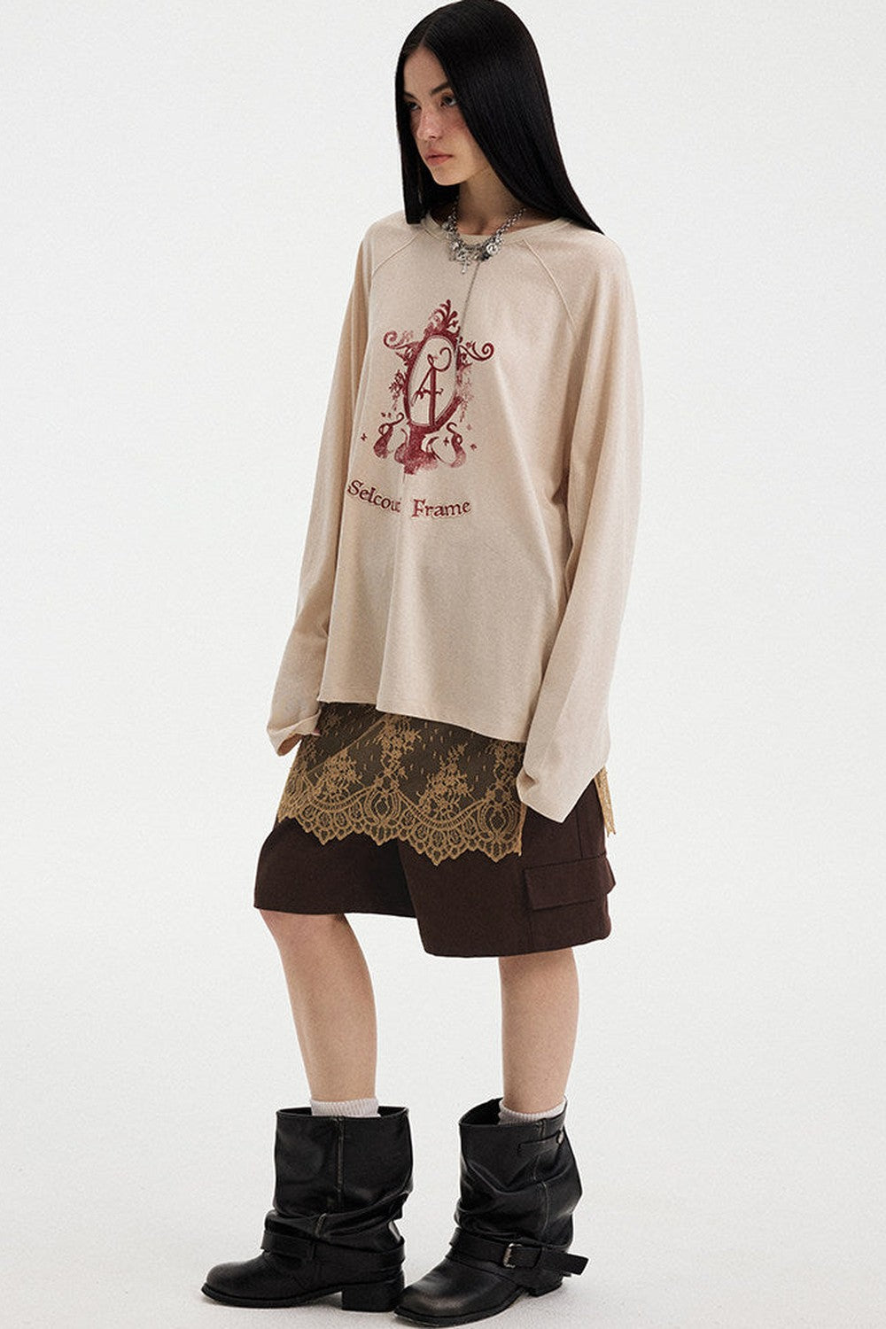 Retro Magic Mirror Patch Embroidery Tee