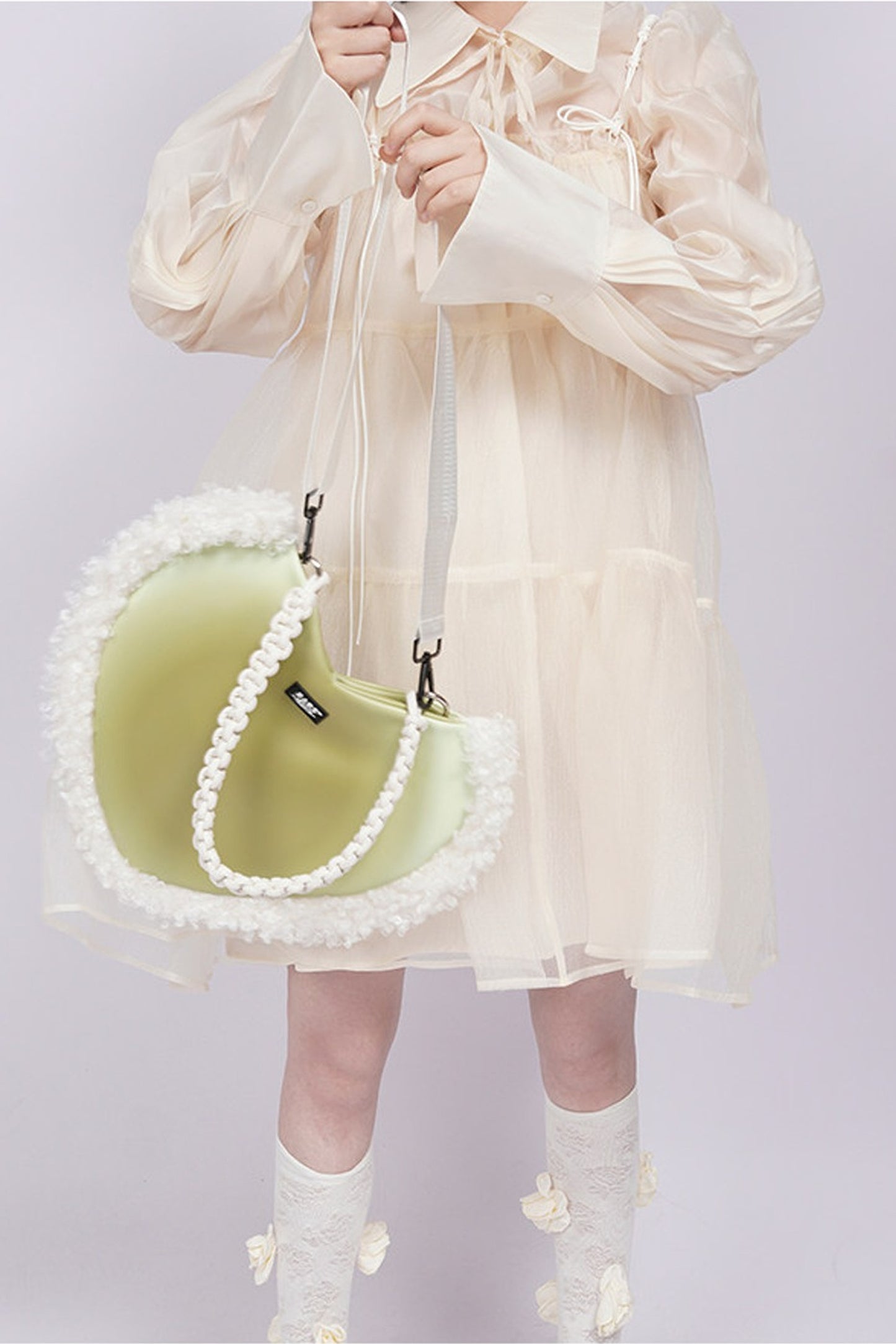 Borsa a tracolla in peluche Y2K