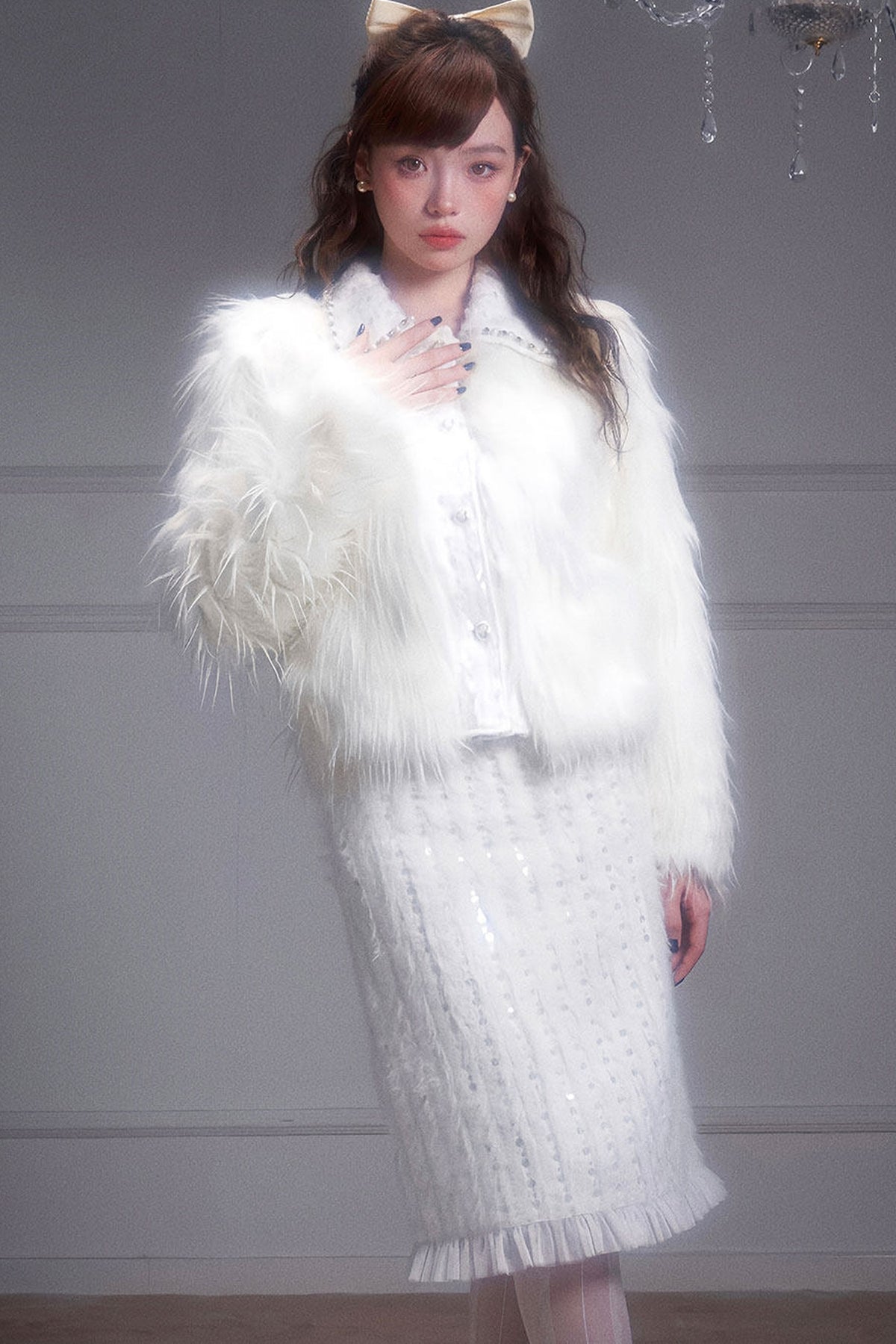Snow Mountain Silver-White Long-Haired Fur Coat and Skirt Set-Up
