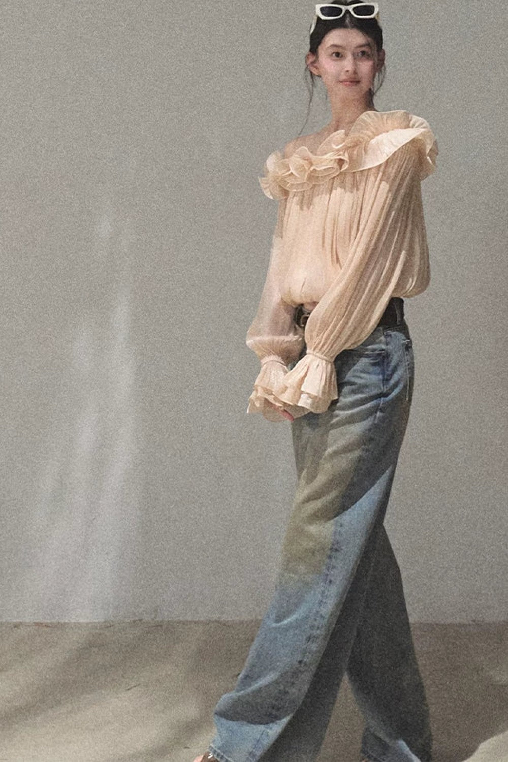 One-Shoulder Ruffle Lantern Sleeve Blouse