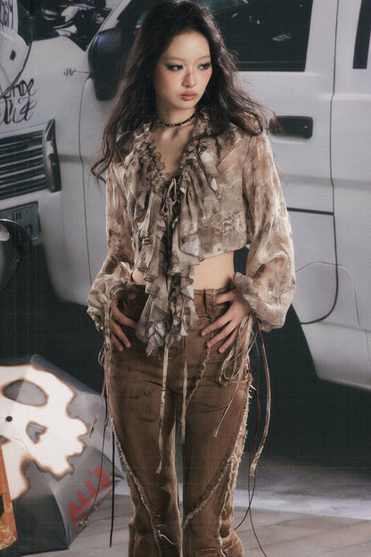 Blusa rétro con scollo a V e volant