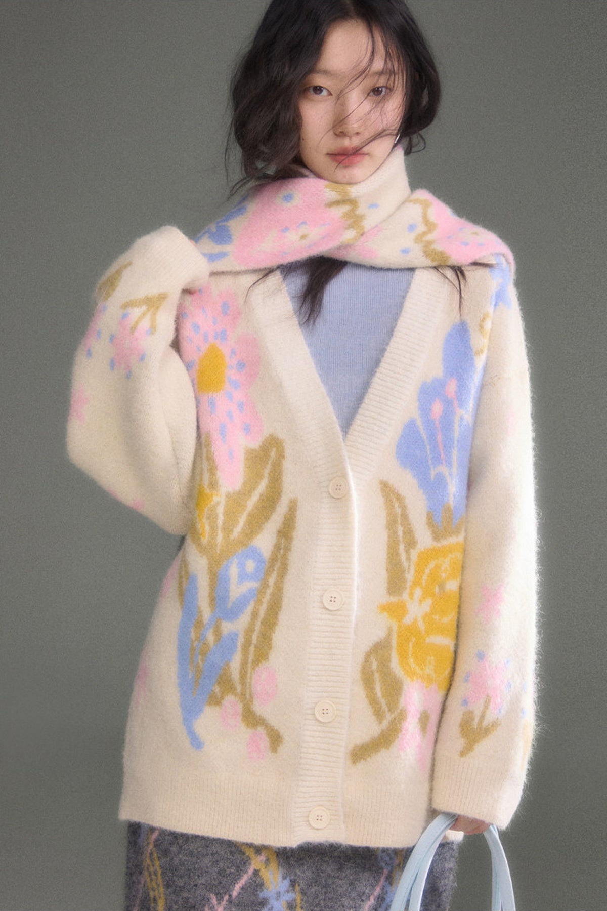 Ear-Flap Bird Tulip Jacquard Wool Cardigan