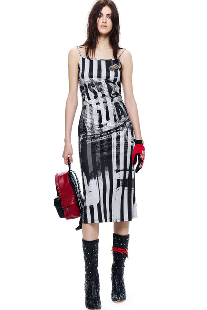 Gradient Distressed Badge Midi Dress