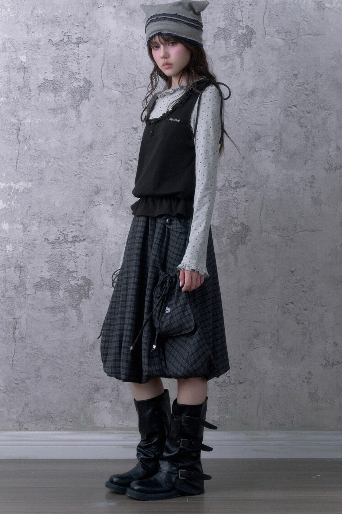 Black Gray Plaid Mid-Length Skirt Set-Up