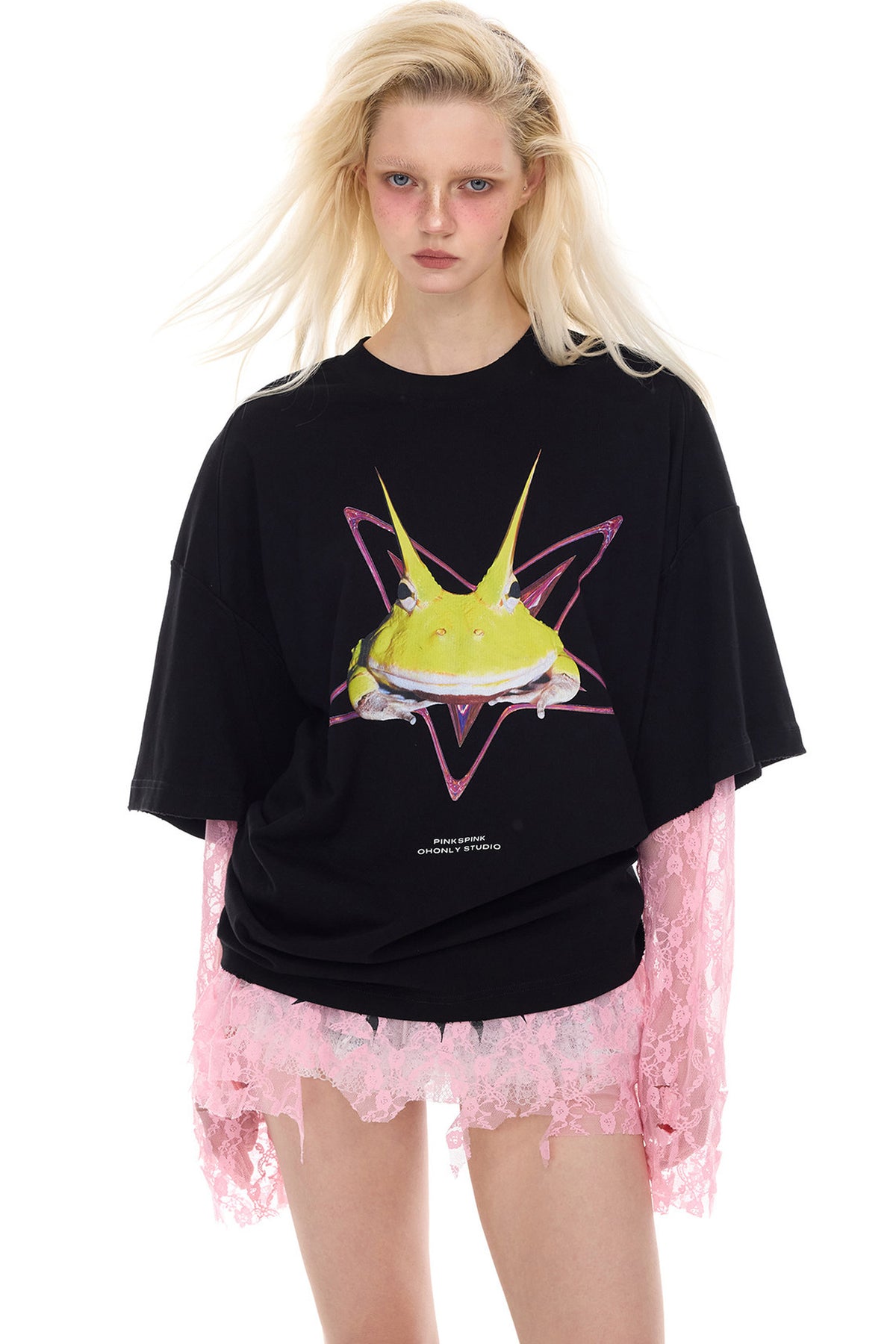 Loose Ripped Lace Cat Print Tee