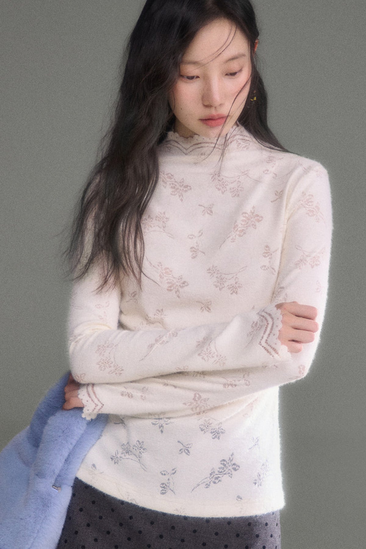 Youeruare Original Design Gardenia Mousse Hollow Lace Trim Knitted Base Shirt Long-Sleeve Top
