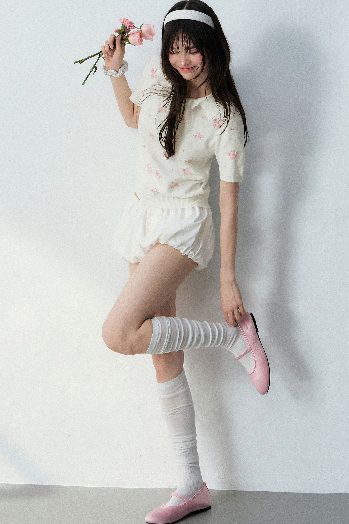 All-Over Floral Print Knit Blouse