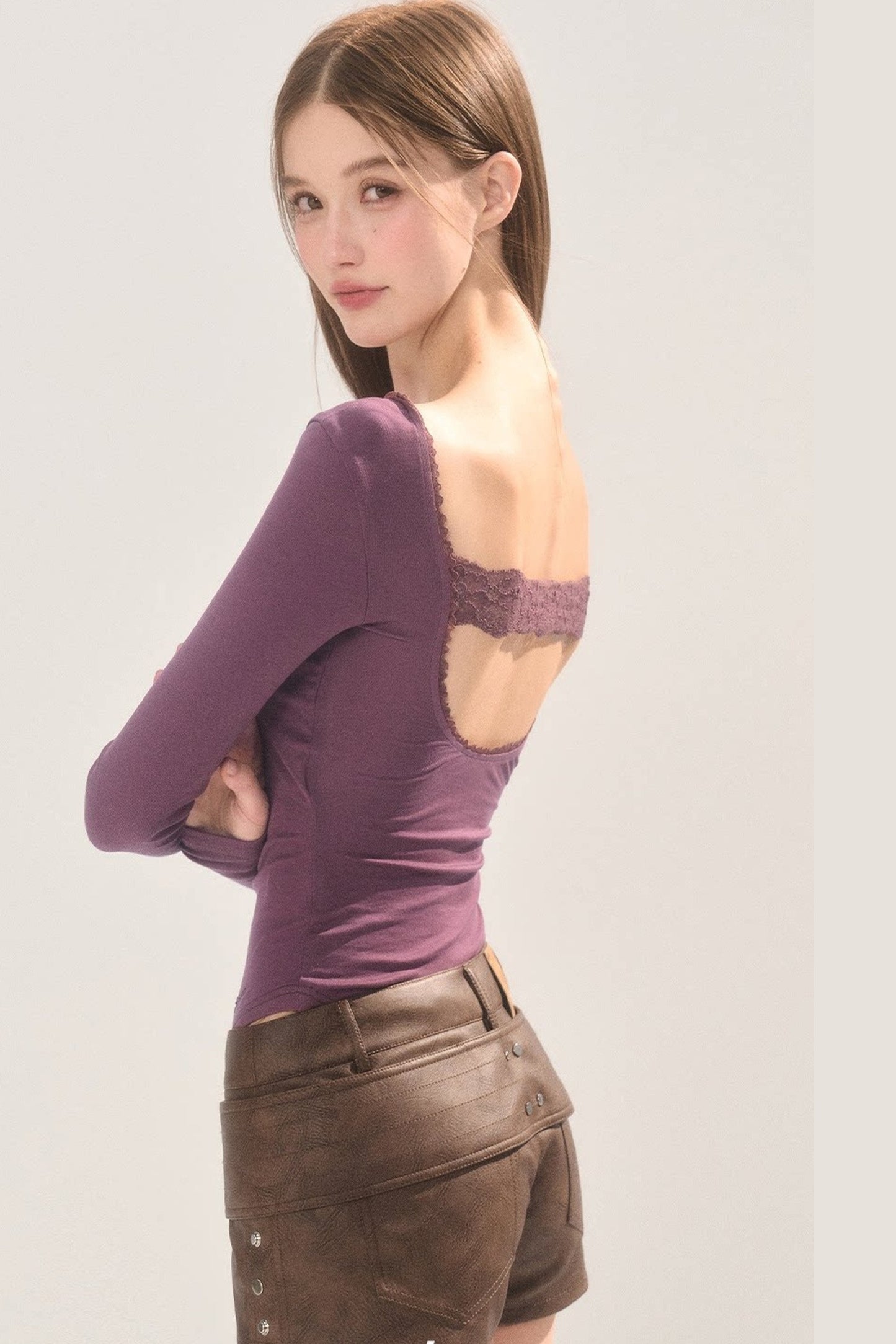 Lace Trim Backless Long Sleeve T-Shirt