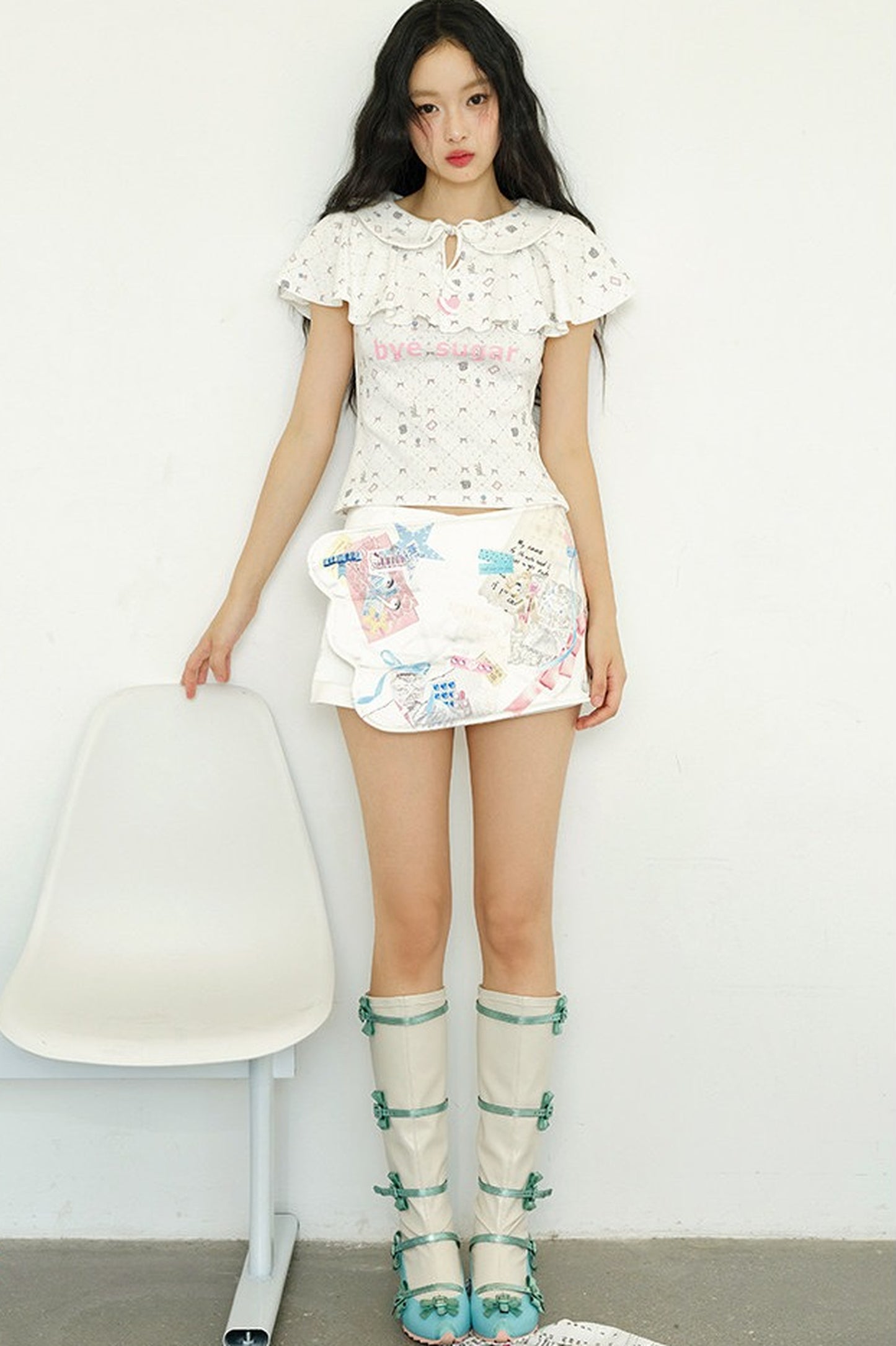 Print Ruffle Collar Top