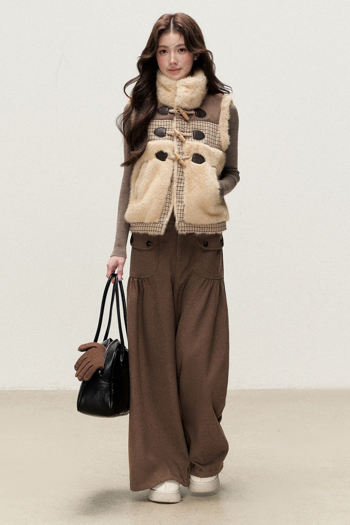 Three-Dimensional Straight-Leg Pants