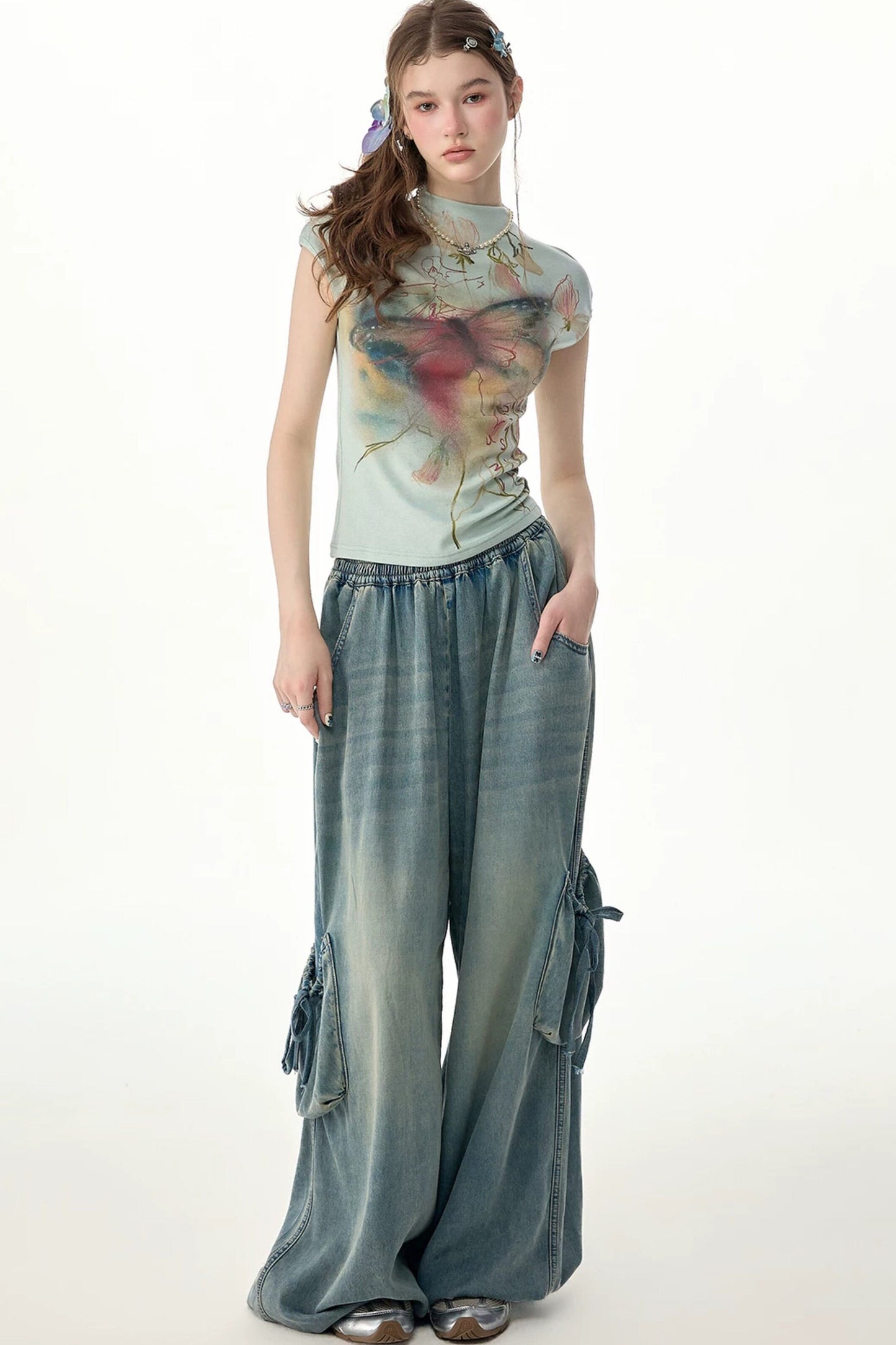 Retro-Jeanshose mit elastischem Bund und weitem Bein