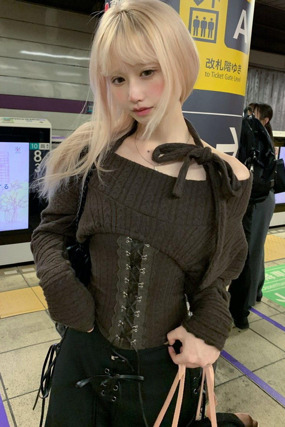 Set di coprispalle in maglia, top a fascia stile corsetto e giacca