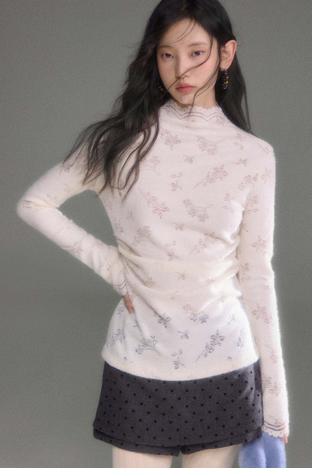 Youeruare Original Design Gardenia Mousse Hollow Lace Trim Knitted Base Shirt Long-Sleeve Top