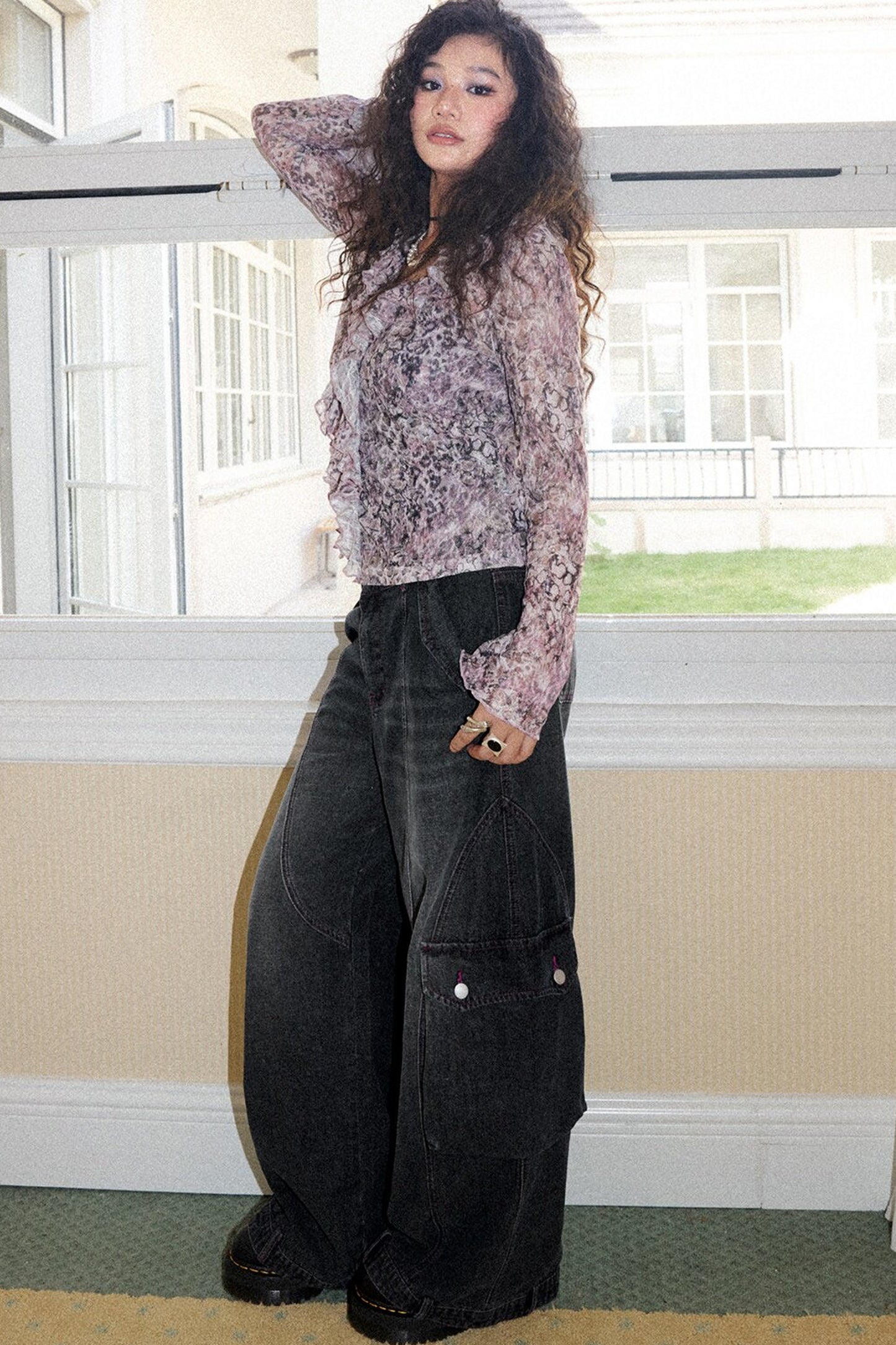 Vintage Wide-Leg Cargo Jeans