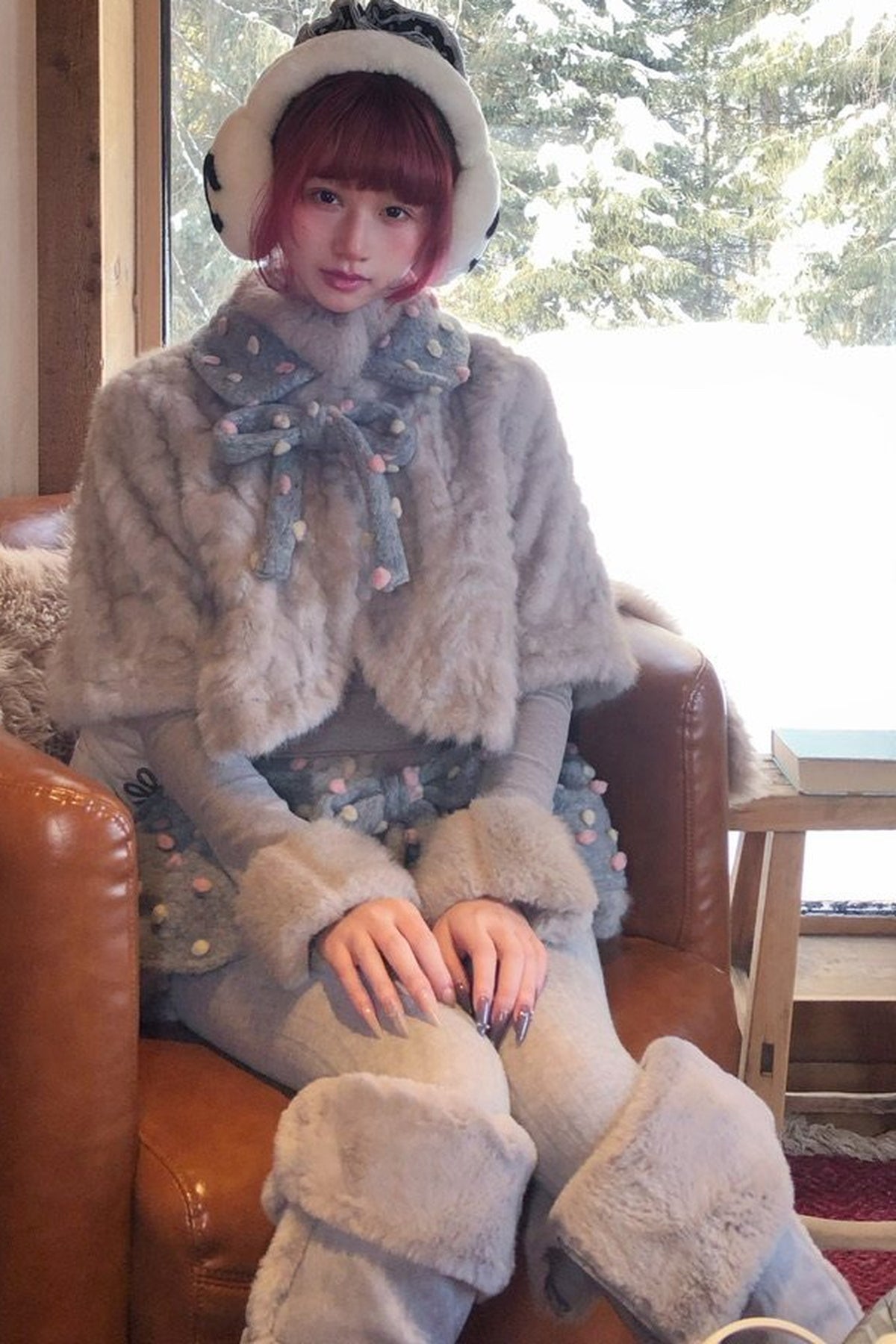 Vintage-Style Fur Patchwork Polka Dot Gray and Pink Set-Up