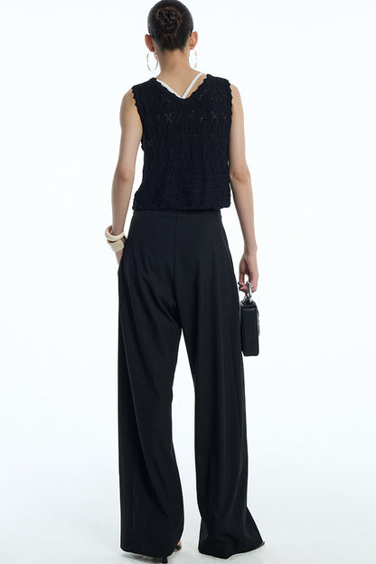 Black Pleated Wide-Leg Trousers