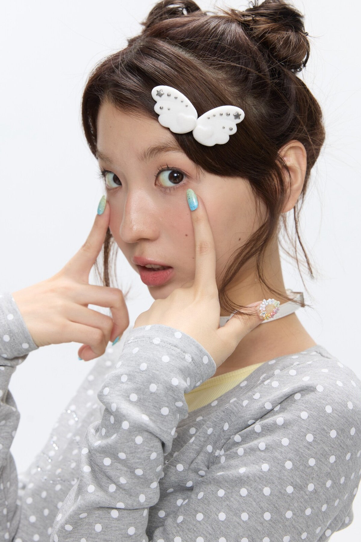 White Cloud Wing Flocked Side Bangs Clip