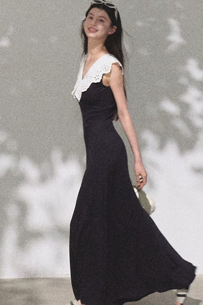 Robe en coton sans manches dos nu à ombre d’arbre