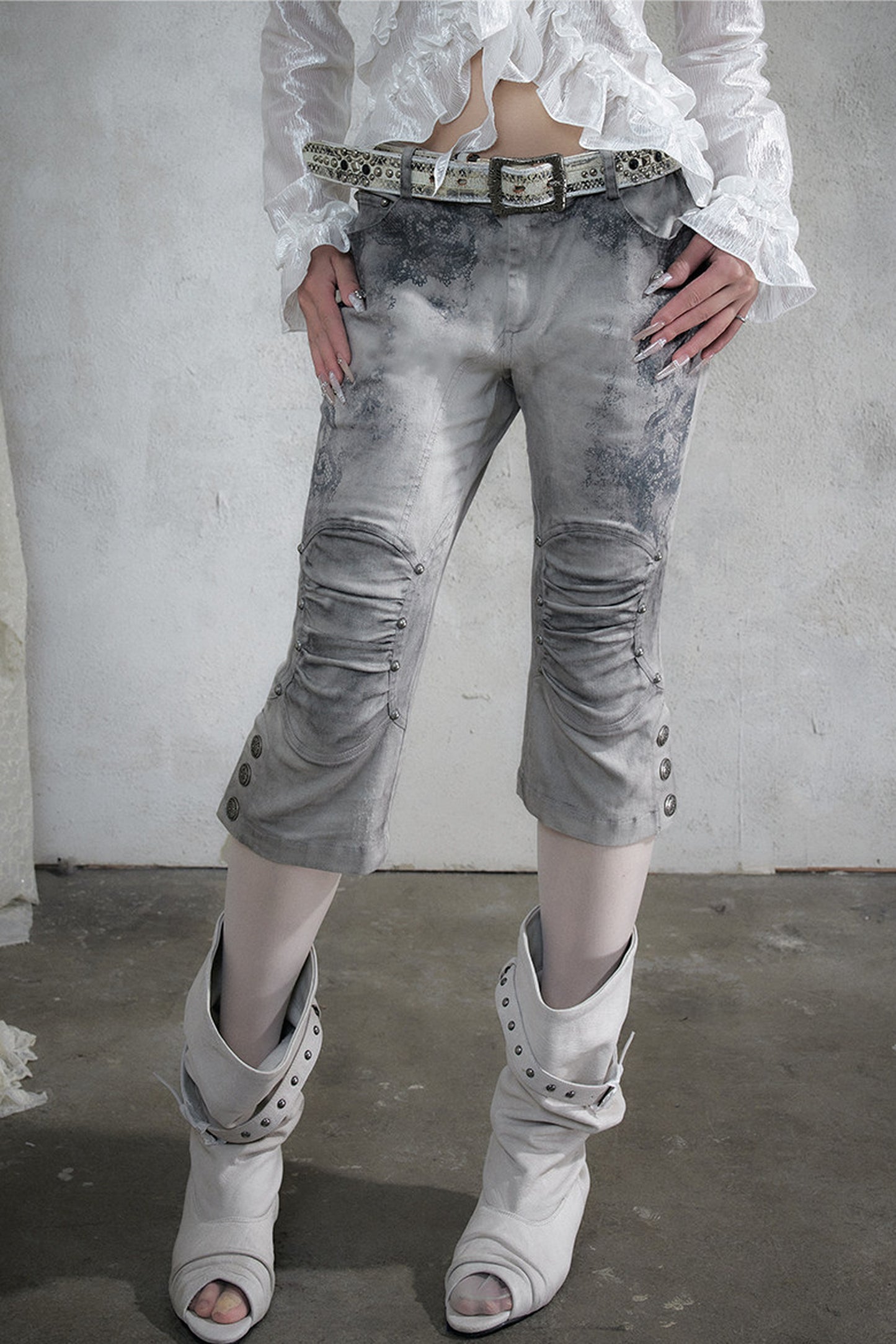Vintage Distressed Lace Cropped Pants