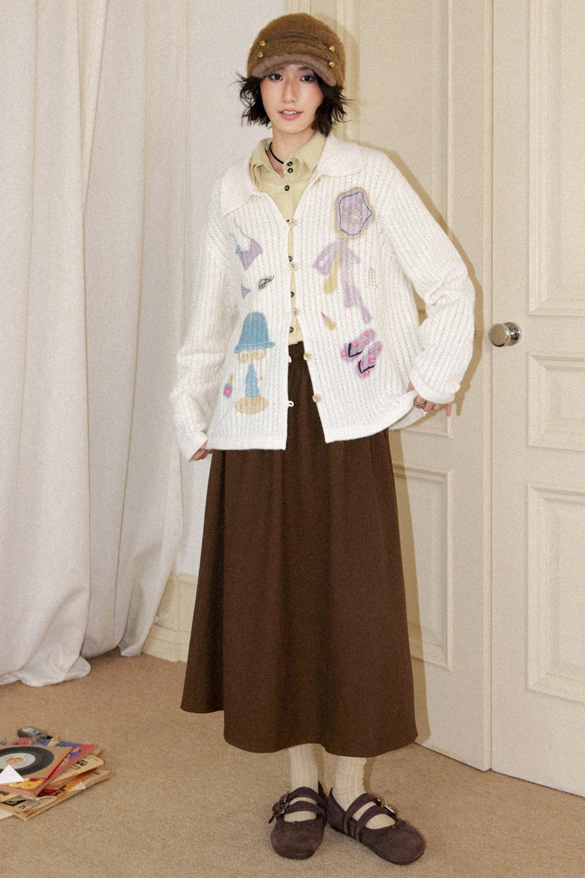 Perforated Long-Sleeved Vertical Stripe Printed Knit Set-Up