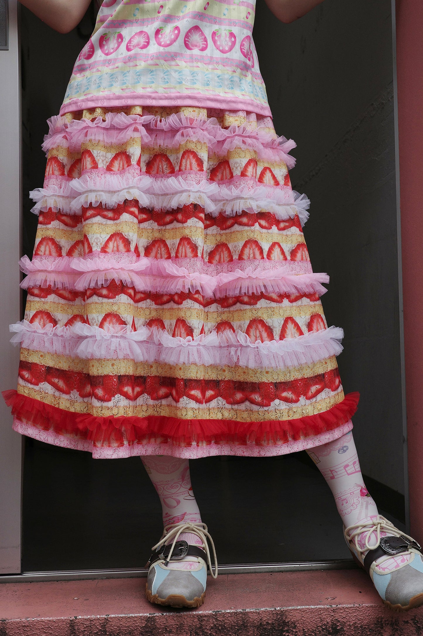 Strawberry Cake Lace Ruffle Skirt